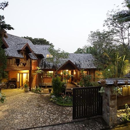 Chaiyo Vana Chiang Mai Exteriör bild